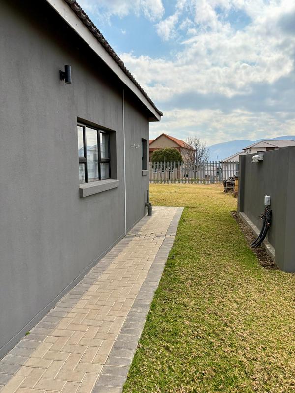 4 Bedroom Property for Sale in Hartbeespoort Rural North West